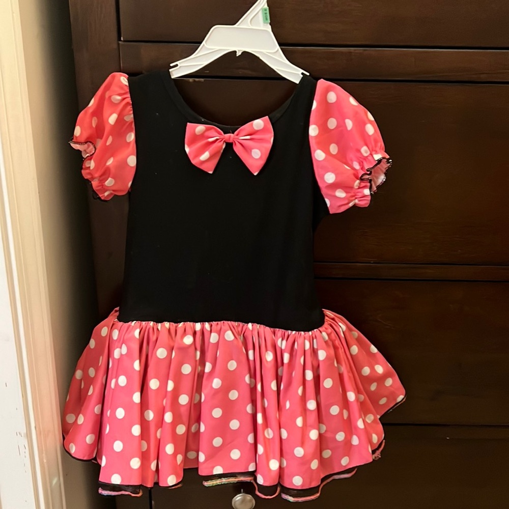 Toddler Minnie Mouse dress. 2t-3t costume